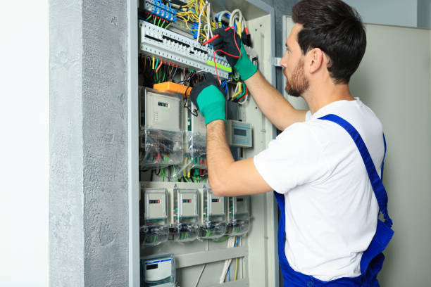 Best Circuit Breaker Repair  in USA